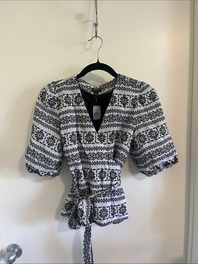 Ann Taylor Black & White Printed Puff-Sleeve Tie-Waist Blouse